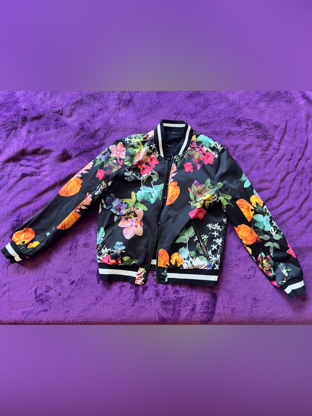 Revolve Blank NYC Black Floral Reversible Eyelet Interior Bomber, size Small